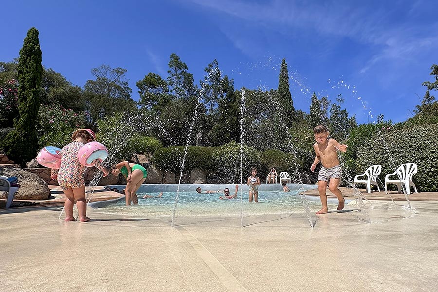 La Vetta Feriendorf Campingplatz Jet-Pool