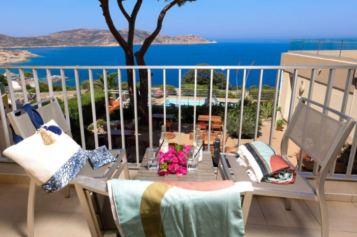 3-Sterne Hotel Le Saint Erasme Calvi Terrasse Dreifachzimmer Panorama