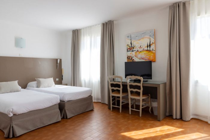 hotel-les-lentisques-3-étoiles-cargese-chambre-familliale