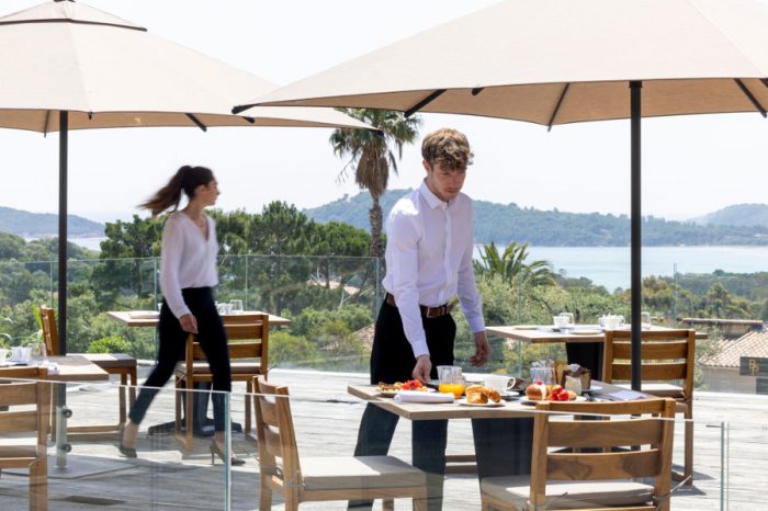 Restaurant Alba Les Regalia Hotel Frühstücksterrasse